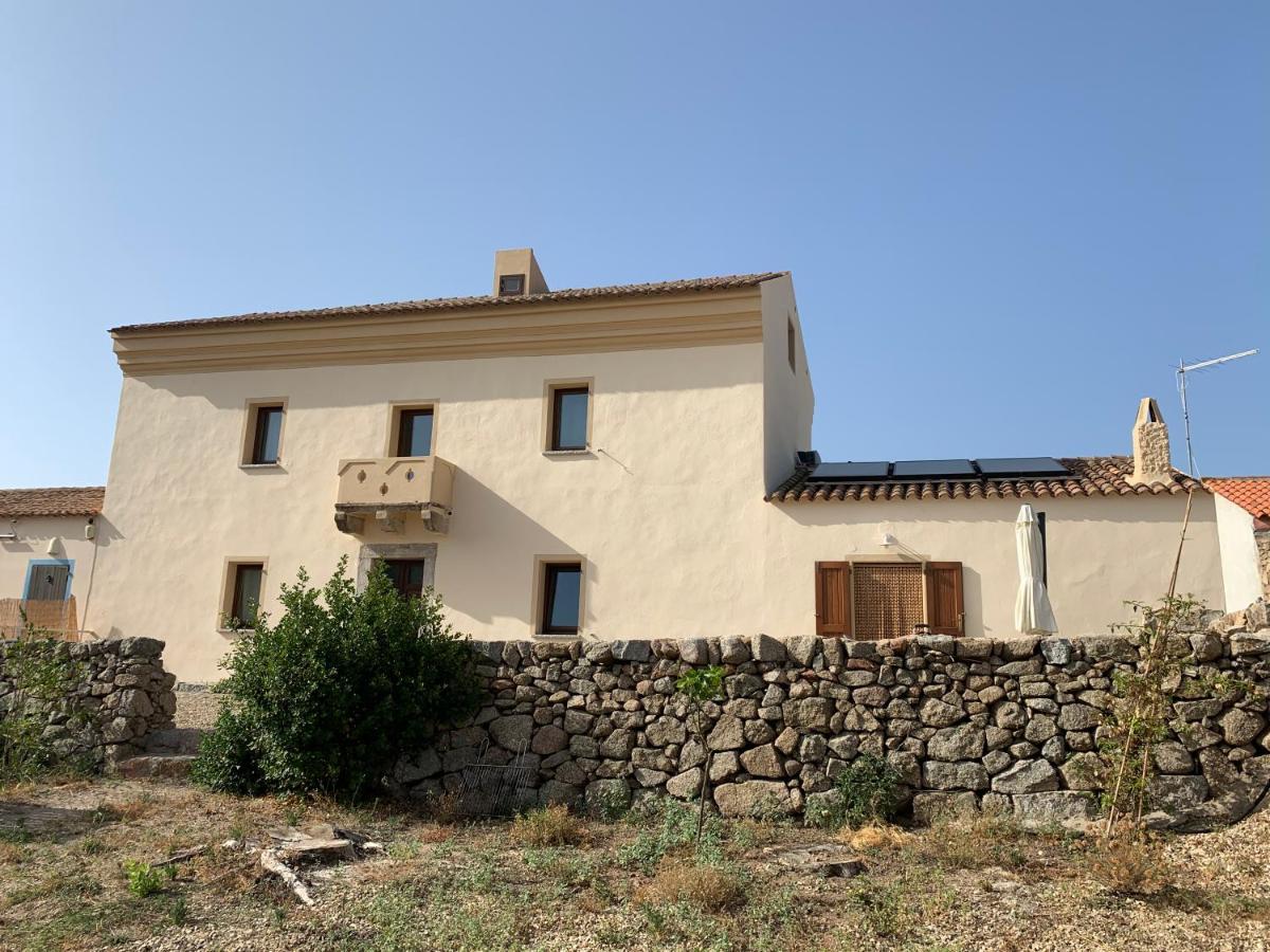 Stazzu Nuraghe Mannucciu Guest House Rena Majore Eksteriør bilde