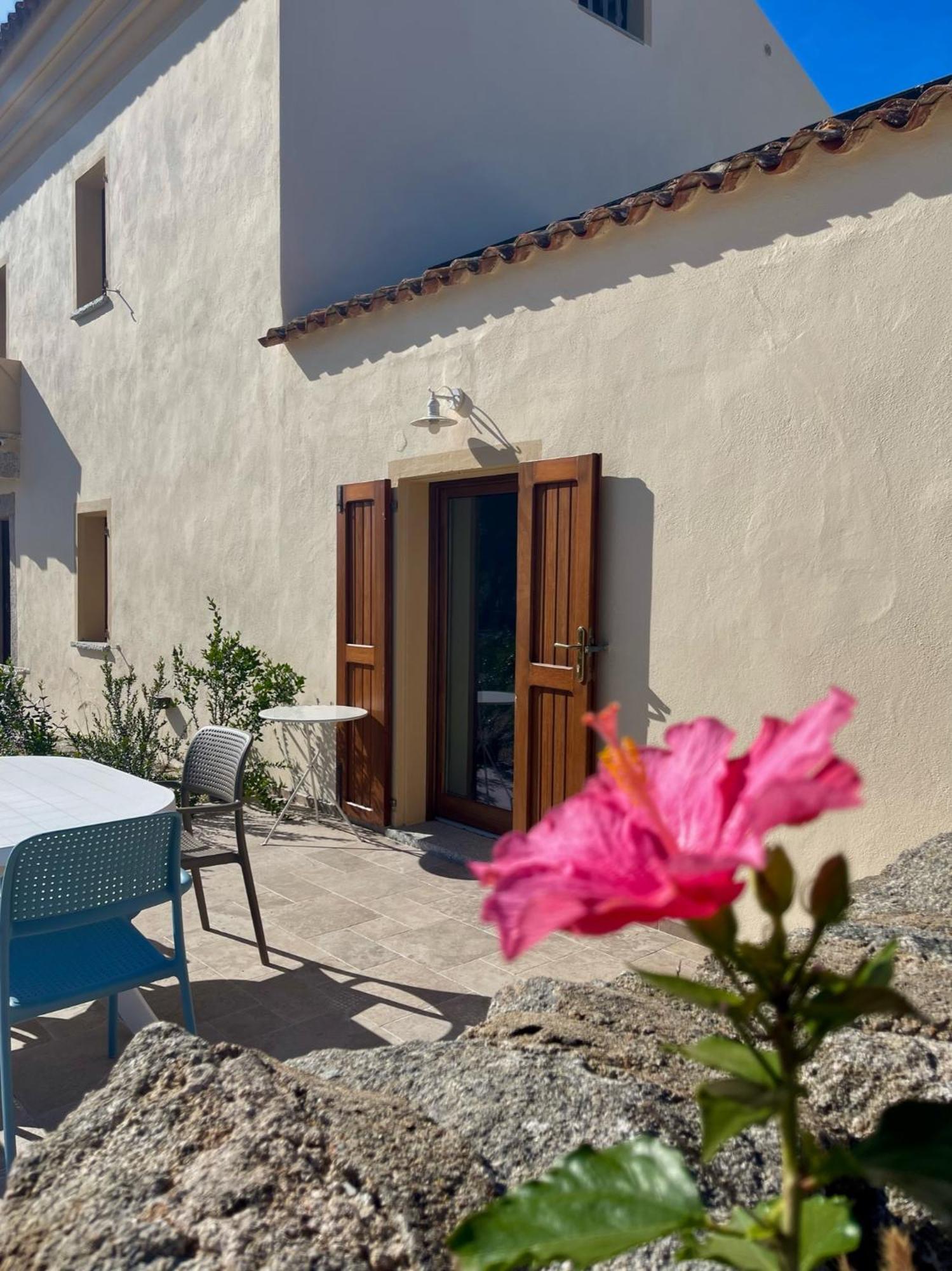 Stazzu Nuraghe Mannucciu Guest House Rena Majore Eksteriør bilde